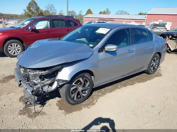 1HGCR2F36HA069623 2017 HONDA ACCORD - Image 2