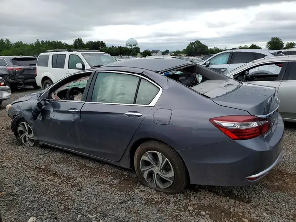 1HGCR2F36HA071176 2017 HONDA ACCORD - Image 2
