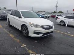 1HGCR2F36HA075244 2017 HONDA ACCORD