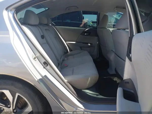 1HGCR2F36HA091556 2017 HONDA ACCORD - Image 8