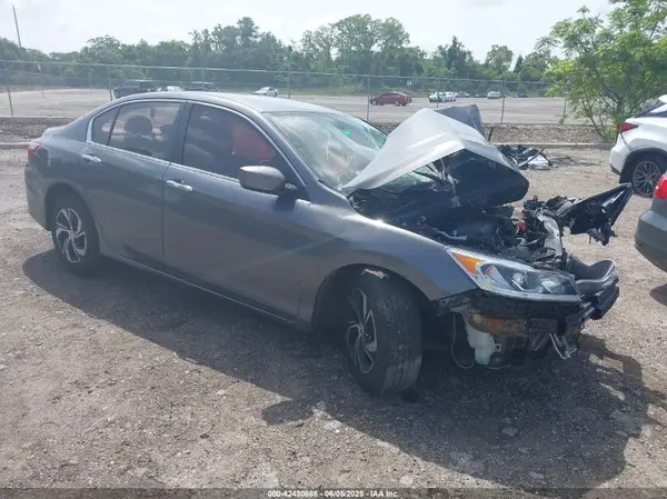 1HGCR2F36HA102670 2017 HONDA ACCORD - Image 1
