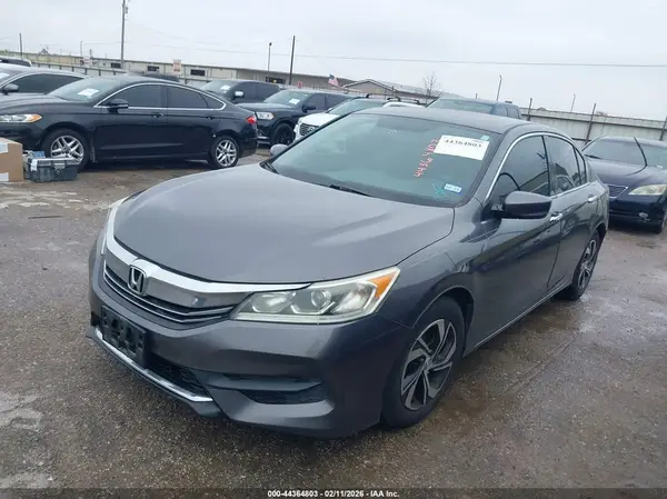 1HGCR2F36HA117413 2017 HONDA ACCORD - Image 2
