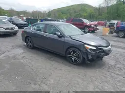 1HGCR2F36HA117928 2017 HONDA ACCORD