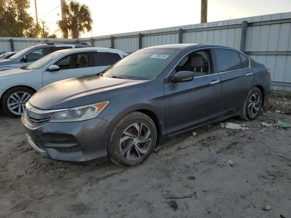 1HGCR2F36HA139394 2017 HONDA ACCORD - Image 1