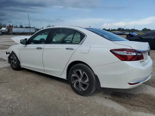 1HGCR2F36HA143980 2017 HONDA ACCORD - Image 2
