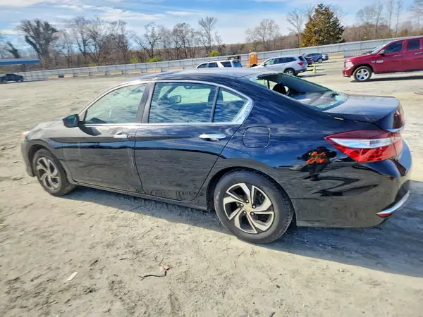 1HGCR2F36HA151948 2017 HONDA ACCORD - Image 2