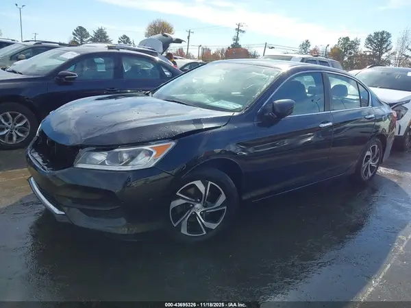 1HGCR2F36HA166627 2017 HONDA ACCORD - Image 2
