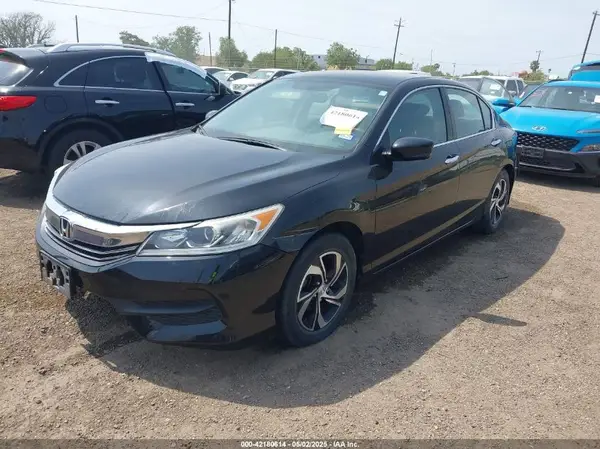 1HGCR2F36HA166689 2017 HONDA ACCORD - Image 2
