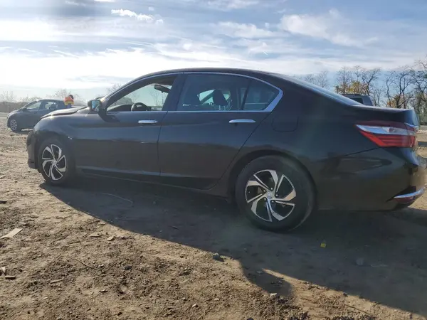 1HGCR2F36HA174047 2017 HONDA ACCORD - Image 2