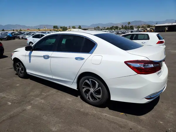 1HGCR2F36HA174520 2017 HONDA ACCORD - Image 2