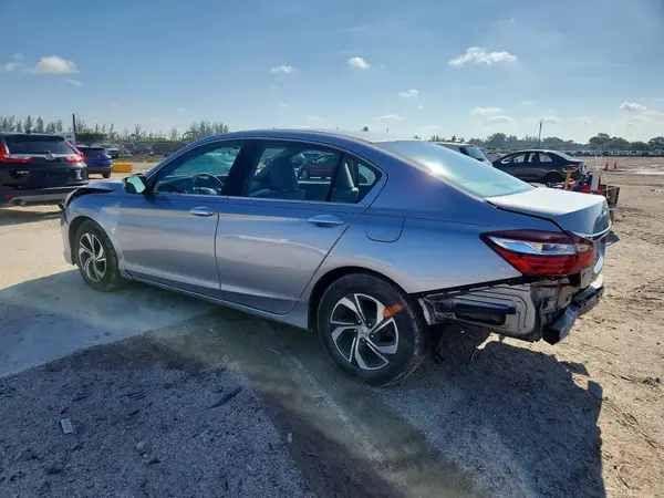 1HGCR2F36HA175828 2017 HONDA ACCORD - Image 2