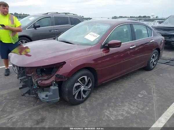 1HGCR2F36HA187364 2017 HONDA ACCORD - Image 2