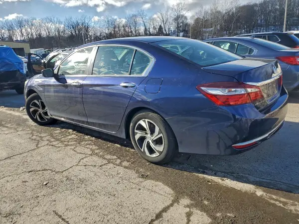 1HGCR2F36HA187526 2017 HONDA ACCORD - Image 2