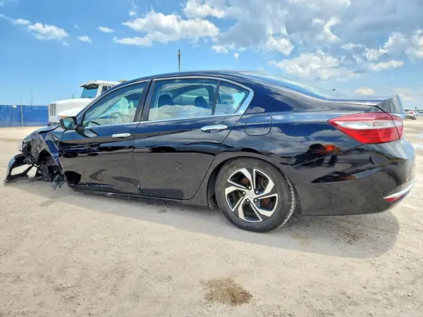 1HGCR2F36HA193455 2017 HONDA ACCORD - Image 2