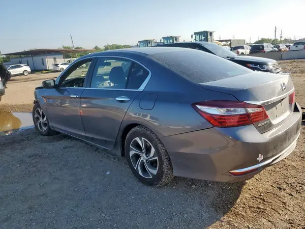 1HGCR2F36HA193939 2017 HONDA ACCORD - Image 2