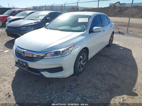 1HGCR2F36HA199692 2017 HONDA ACCORD - Image 2