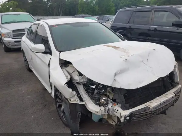 1HGCR2F36HA200369 2017 HONDA ACCORD - Image 1