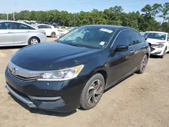 1HGCR2F36HA202333 2017 HONDA ACCORD