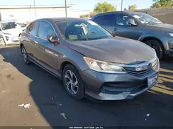 1HGCR2F36HA216085 2017 HONDA ACCORD