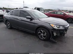 1HGCR2F36HA219827 2017 HONDA ACCORD