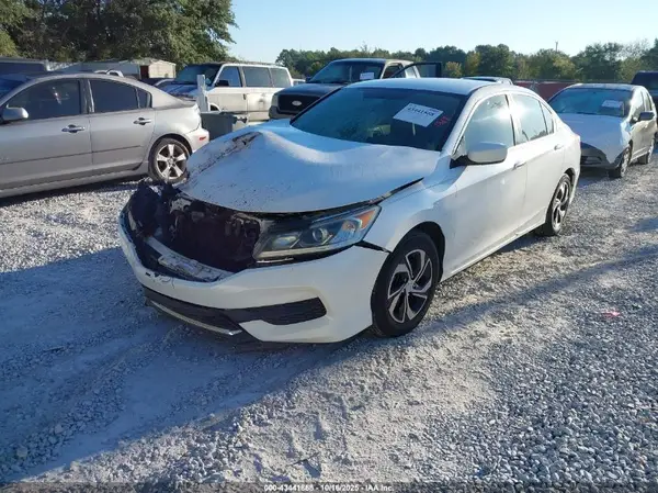1HGCR2F36HA221948 2017 HONDA ACCORD - Image 2