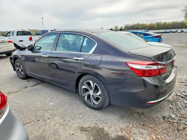 1HGCR2F36HA225367 2017 HONDA ACCORD - Image 2