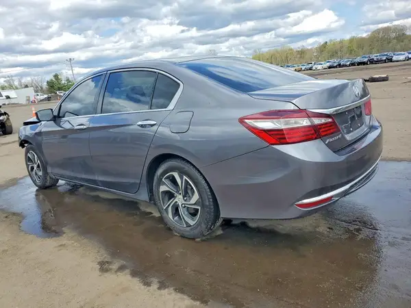 1HGCR2F36HA232299 2017 HONDA ACCORD - Image 2