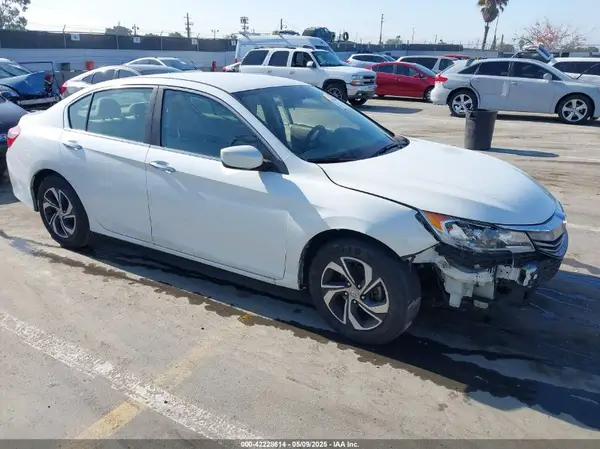 1HGCR2F36HA238507 2017 HONDA ACCORD - Image 1