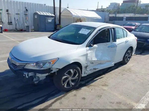 1HGCR2F36HA238507 2017 HONDA ACCORD - Image 2