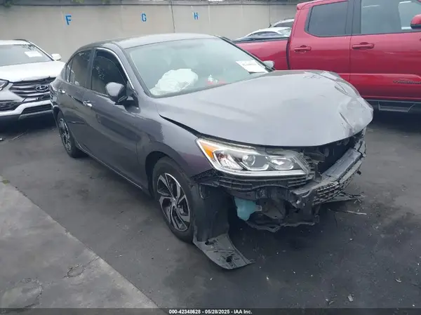 1HGCR2F36HA244663 2017 HONDA ACCORD - Image 1