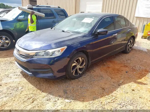 1HGCR2F36HA246784 2017 HONDA ACCORD - Image 2