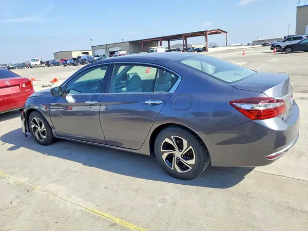 1HGCR2F36HA249331 2017 HONDA ACCORD - Image 2