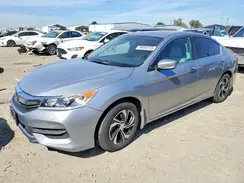 1HGCR2F36HA251385 2017 HONDA ACCORD