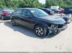 1HGCR2F36HA271636 2017 HONDA ACCORD