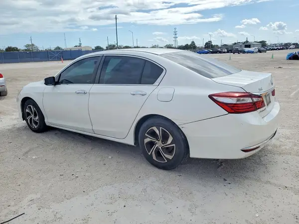 1HGCR2F36HA282054 2017 HONDA ACCORD - Image 2