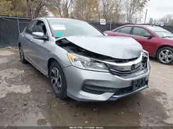 1HGCR2F36HA286136 2017 HONDA ACCORD