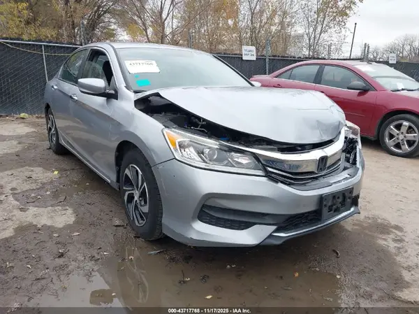 1HGCR2F36HA286136 2017 HONDA ACCORD - Image 1