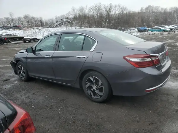 1HGCR2F36HA288663 2017 HONDA ACCORD - Image 2