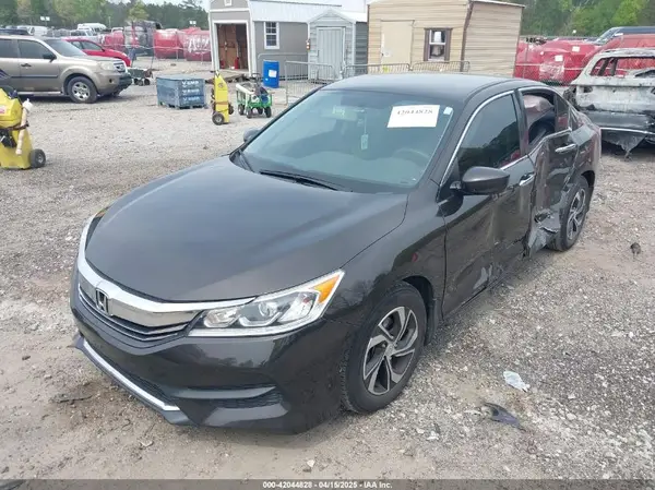 1HGCR2F36HA294673 2017 HONDA ACCORD - Image 2