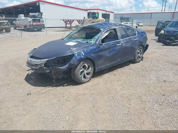 1HGCR2F36HA296309 2017 HONDA ACCORD - Image 2