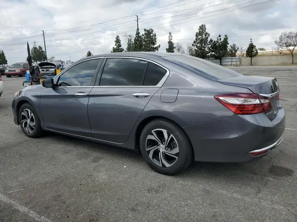 1HGCR2F36HA301363 2017 HONDA ACCORD - Image 2