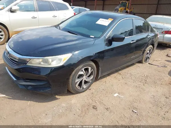 1HGCR2F37GA001815 2016 HONDA ACCORD - Image 2
