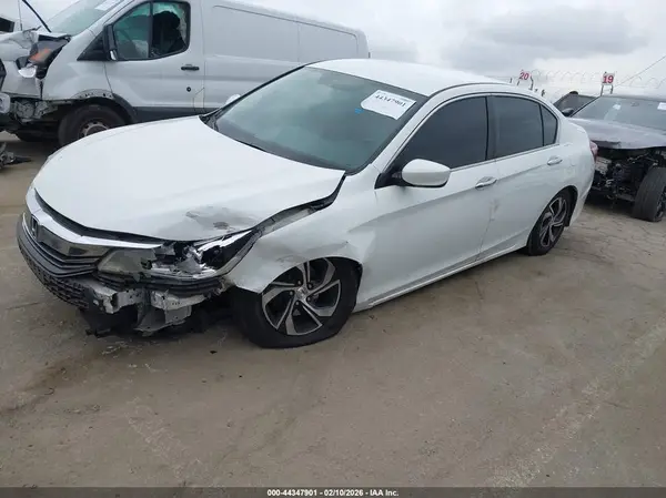 1HGCR2F37GA028562 2016 HONDA ACCORD - Image 2