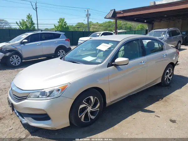 1HGCR2F37GA067281 2016 HONDA ACCORD - Image 2