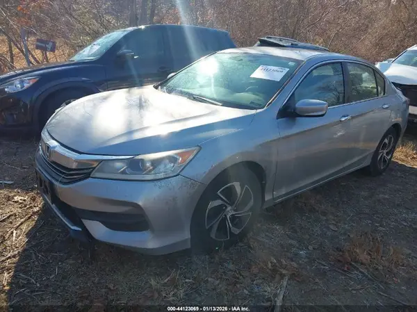 1HGCR2F37GA092990 2016 HONDA ACCORD - Image 2