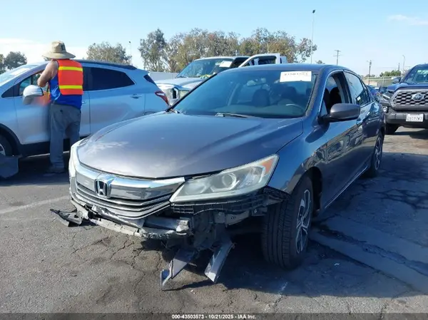 1HGCR2F37GA165047 2016 HONDA ACCORD - Image 2