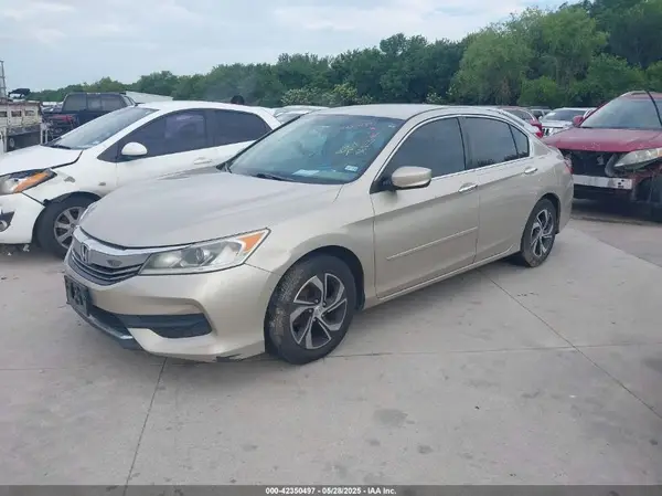 1HGCR2F37GA186853 2016 HONDA ACCORD - Image 2