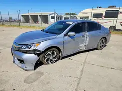 1HGCR2F37HA013142 2017 HONDA ACCORD