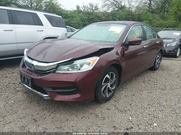 1HGCR2F37HA024335 2017 HONDA ACCORD - Image 2