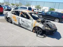 1HGCR2F37HA036811 2017 HONDA ACCORD